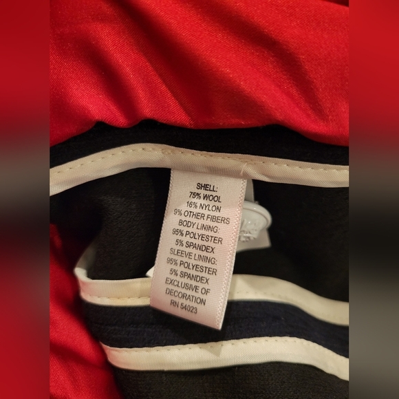 Banana Republic Vintage Italian Fabric True Navy Preppy Blazer Jacket Button Six - Picture 12 of 12